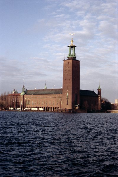 Stadshuset, o Ayuntamiento, construido 1911-23 de Ragnar Ostberg