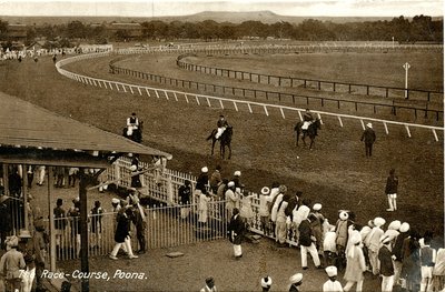 El Hipódromo, Poona, c.1900-30 de Raphael Tuck and Sons