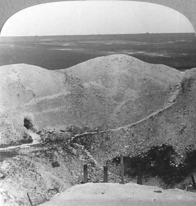 Cráter de mina en La Boiselle, el Somme, Francia, Primera Guerra Mundial de Realistic Travels Publishers