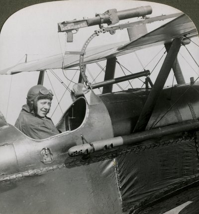 Sopwith Scout con pistola fotográfica montada en el ala superior, Primera Guerra Mundial, 1914-1918 de Realistic Travels Publishers