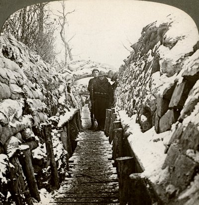 Invierno en las trincheras belgas en Nieupoort, Bélgica, siglo XX de Realistic Travels Publishers