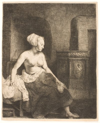 Mujer sentada medio vestida junto a una estufa de Rembrandt van Rijn