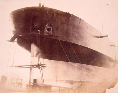 Leviatán, vista lateral del casco, c.1857 de Robert Howlett