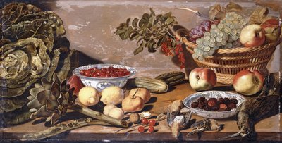 Cuencos de cerezas y moras, una cesta de uvas, manzanas y grosellas rojas, una col, alcachofa, limones, pepinillos, nueces, otras frutas, agachadiza muerta y zorzales en una mesa de Robert Willemsz de Baudous