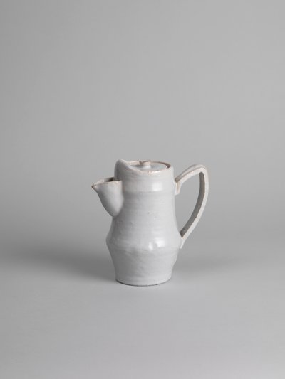 Cafetera de estaño esmaltado blanco, 1914-15 de Roger Eliot Fry