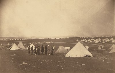 Cuartel General Bosquets mirando hacia la Granja Mackenzie. de Roger Fenton