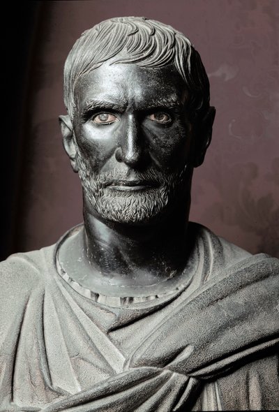 Busto de Lucio Junio Bruto, conocido como Bruto Capitolino - Escultura de bronce de Roman