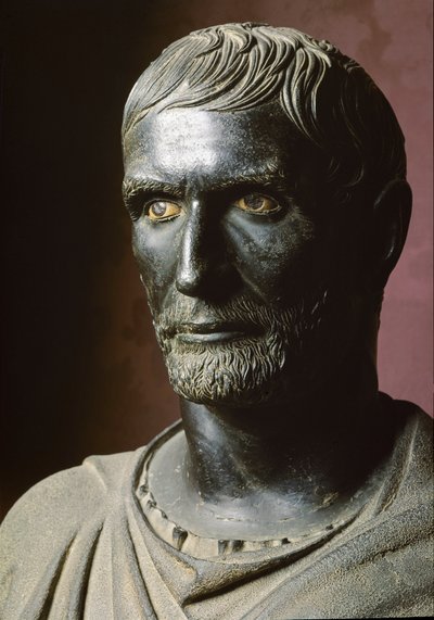 Busto de Bruto (Bruto Capitolino) - Escultura de bronce. 300 a.C., Dim. 79 cm - Roma, Museos Capitolinos, Palazzo dei Conservatori, Sala dei Trionfi de Roman