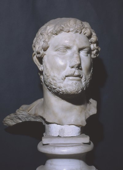Busto del Emperador Adriano de Roman