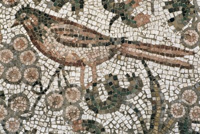 Pavimento de suelo que representa un pájaro, siglo IV d.C. de Roman