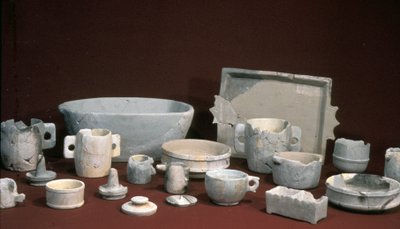 Utensilios domésticos encontrados en la Ciudad Alta de Jerusalén, principios del siglo I de Roman