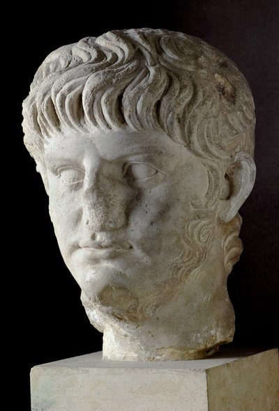 Cabeza de mármol de Nerón (Nero Claudius Caesar Augustus Germanicus) (37-68 d.C.) de Roman