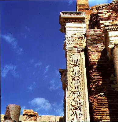 Pilastra de la Basílica Severiana de Roman