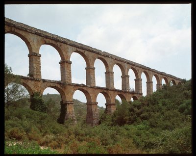 Arte romano: vista del Acueducto de Tarragona (Acueducto de los Ferreres o Puente del Diablo) siglo I, España de Roman