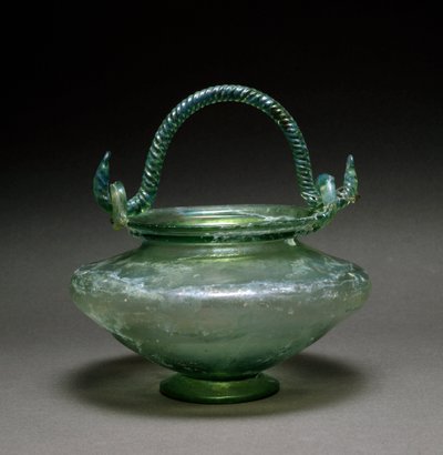 Arte romano: jarrón bicónico. Siglo I d.C. De La Antigua. Diam. 12 cm Museo Nacional de Arte Romano Mérida, España de Roman