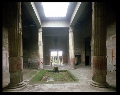 El impluvium en la Casa de la Boda de Plata de Roman