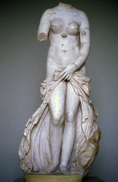 Venus Laudolina o anadyomene. Escultura, Museo de Siracusa, Sicilia, Italia. de Roman