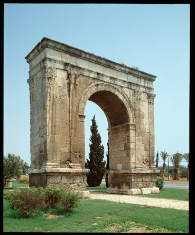 Vista del arco de Bera de Roman