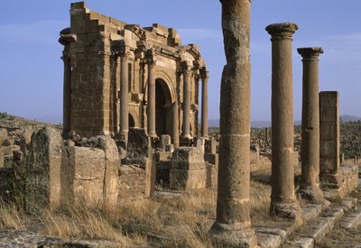 Arco de Trajano, c.100 d.C., Período Imperial Alto de Roman Imperial Period