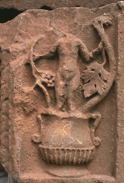 Fragmento arquitectónico con decoración tallada, Mercado Sertius, Alto Imperio (27 a.C.-395 d.C.) de Roman Imperial Period