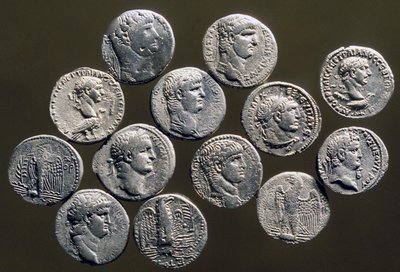 Monedas, Masada de Roman Roman