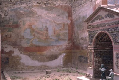 Pompeya, Casa de Diana y fuente anfitrita y pintura mural, Italia (foto) de Roman Roman