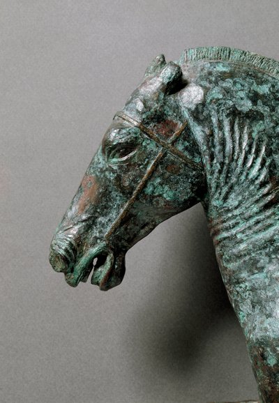 Arte romano: "Caballo galopante" (detalle). Escultura de bronce de Cerro al Calvario de Roman Roman