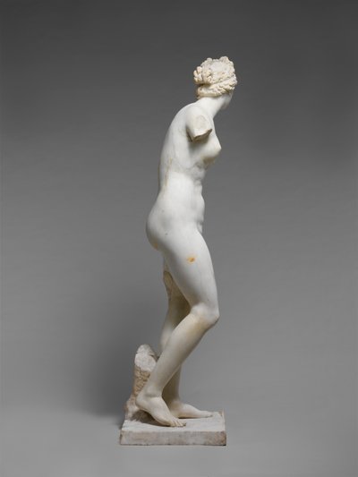 Estatua de Afrodita de Roman Roman