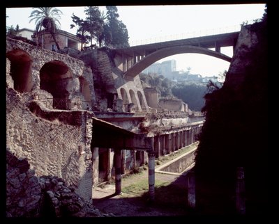 Vista de la zona oriental de Herculano, siglo V a.C.-siglo I d.C. de Roman Roman
