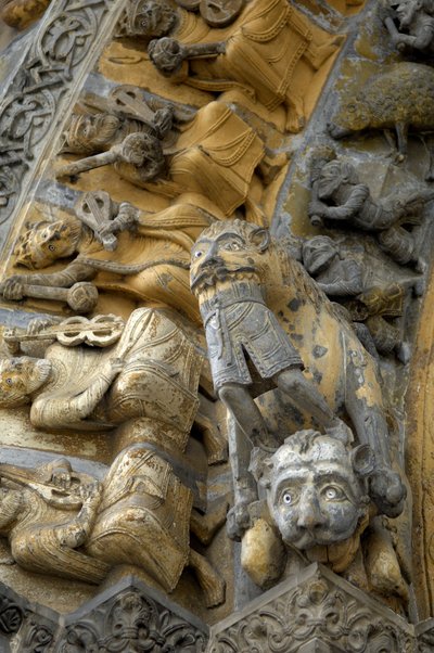 (detalle) de la bóveda tallada de la fachada de la catedral de Santa María, Oloron Sainte Marie (Pirineos Atlánticos) de Romanesque