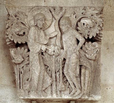 Dios y Caín (capitel tallado) de Romanesque