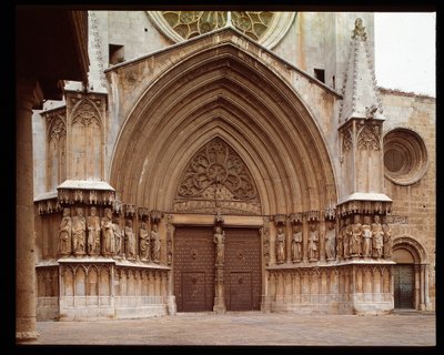 Arte gótico: (detalle) del portal central de la Catedral de Santa Tecla en Tarragona de Romanesque