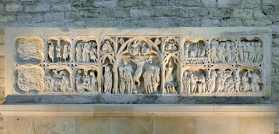 Arte románico: retablo que representa varias escenas del Evangelio de Romanesque