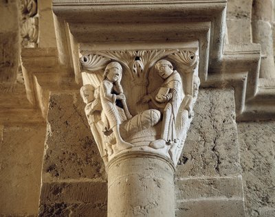 San Benito resucita al hijo de un campesino, capitel del nártex de Romanesque