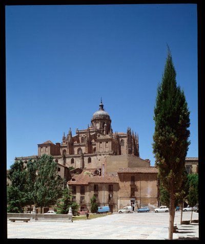 Vista de la catedral de Romanesque