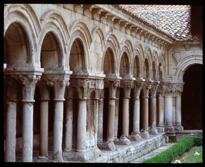 Vista del claustro del Monasterio Real de Las Huelgas de Burgos de Romanesque