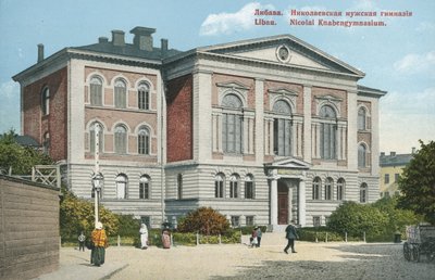 Escuela de Gramática, Liepaja, Letonia de Russian Photographer