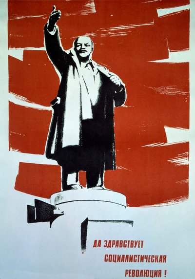 Cartel de propaganda comunista que representa una estatua de Vladimir Ilich Ulianov conocido como Lenin (1870-1924), siglo XX (impresión) de Russian School