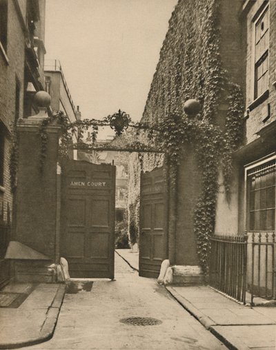 Entrada a Quiet Amen Court en Warwick Lane, c. 1935 de SO Gorse