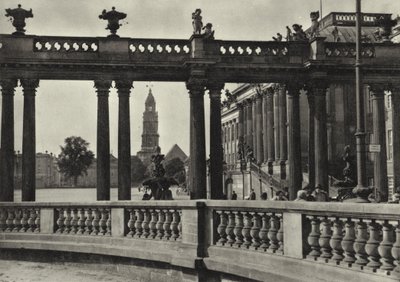 Potsdam, Palacio de la Ciudad, Columnatas en el Havel de Sasha Stone