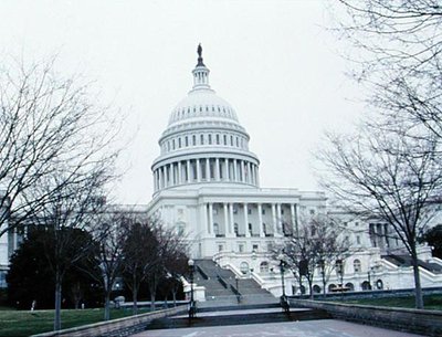 Capitol Hill, construido por primera vez en 1793 (foto) de School American