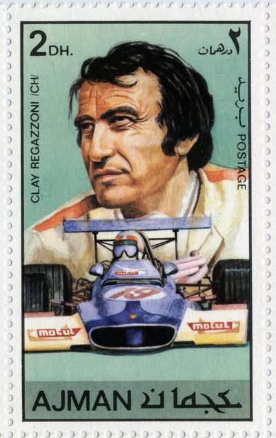 Sello de EAU representando al piloto de autos suizo Clay Regazzoni (n. 1939). de School Arabic