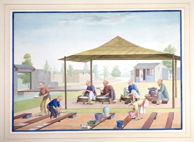 Obreros aplicando el esmalte, c.1825 (gouache sobre papel) de School Chinese