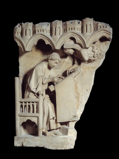 El evangelista San Mateo, que es un escritor bajo la dictación del ángel. Relieve de piedra caliza del jubé de la catedral de Chartres. París, Museo del Louvre de School French