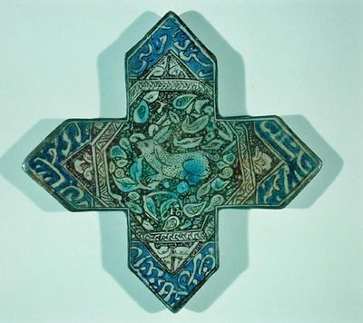 Azulejo de lustre temprano que representa una escena de caza, probablemente hecho en Kashan, Irán de School Islamic