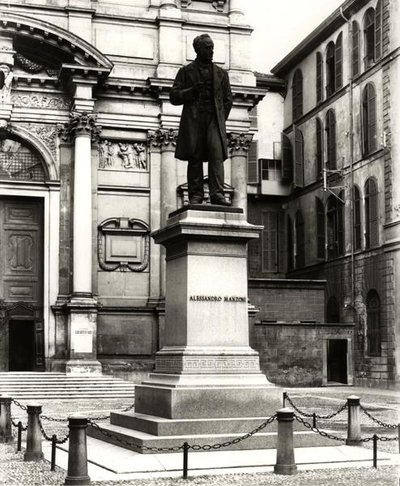 Monumento a Alessandro Manzoni (1785-1873) de School Italian