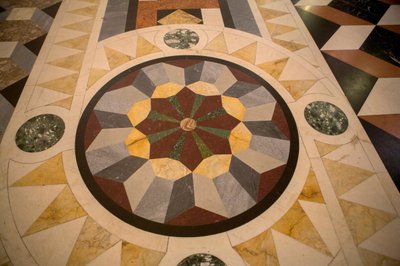 Scuola Grande di San Rocco, piso de School Italian
