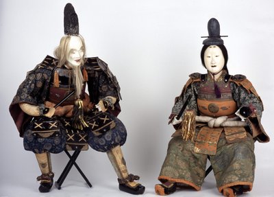 Muñecas japonesas del período Edo que aparecen en la Fiesta de los Niños. Colección Captier. París de Japanese School