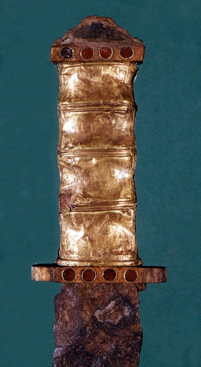 Empuñadura de espada merovingia. Saint Germain en Laye de School Merovingian