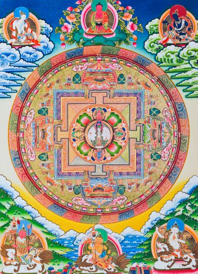 Mandala de los mil brazos de Avalokiteshvara; círculo sagrado y mágico que representa al Bodhisattva de las once cabezas, símbolo de la compasión infinita (gouache sobre tela) de School Nepalese